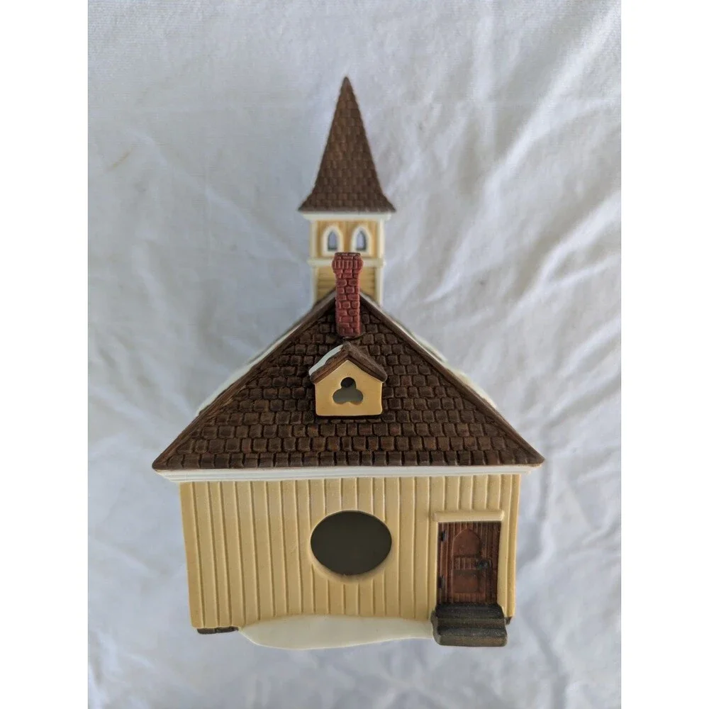 Vintage 1990 Dept 56 New England Village Series Sleepy Hollow Church
